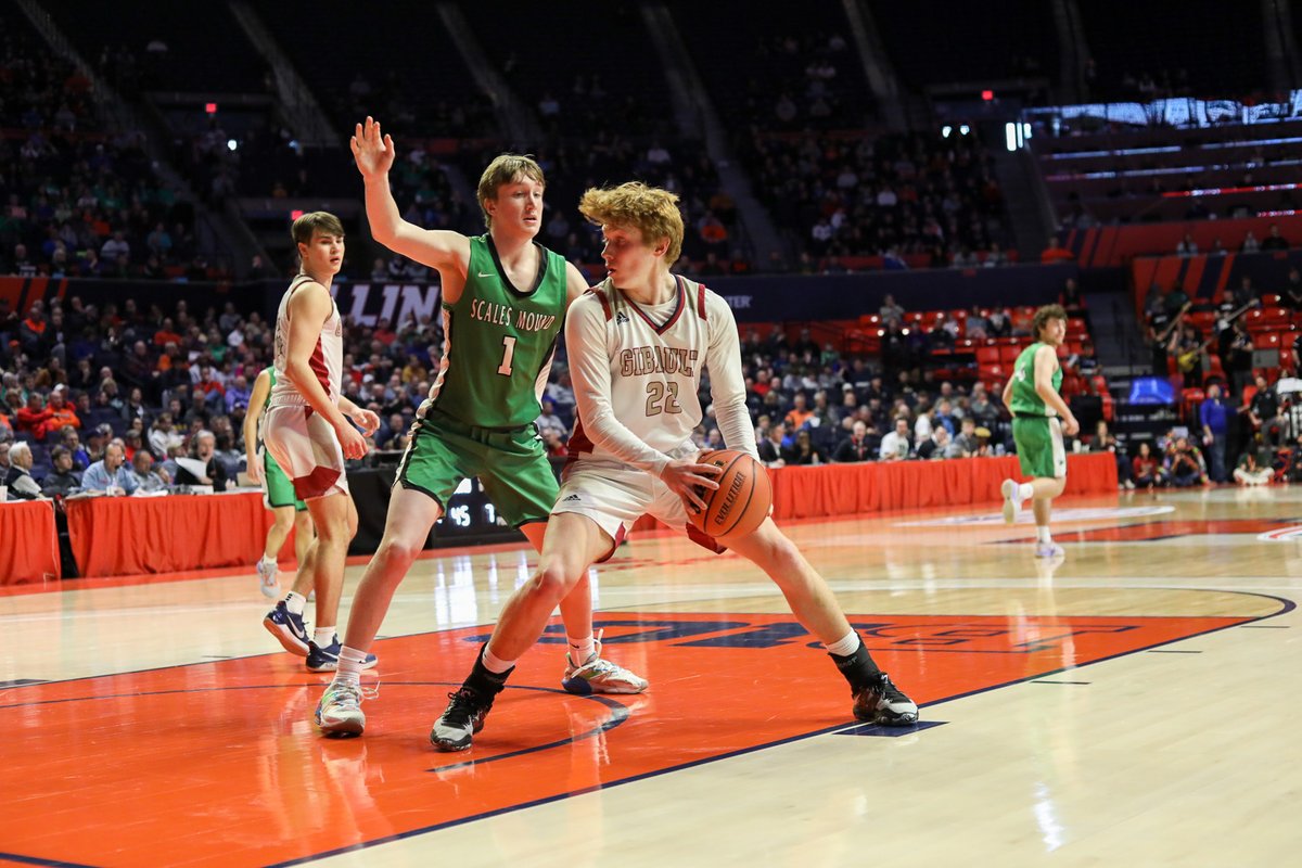 experience_cu's tweet photo. We would like to thank @IHSA_IL, @StateFarmCenter, our sponsors and volunteers, all of the participating teams, and everyone who travelled to our #OutsideofOrdinary community for an incredible IHSA Boys Basketball State Tournament weekend! #legendsplayhere 🏀🏆 https://t.co/huYjXhOG13