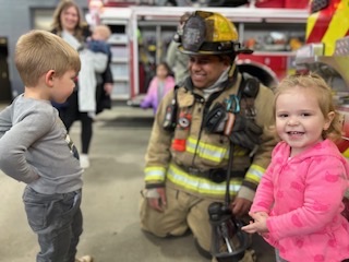 OurGraceStars's tweet photo. A HUGE shout out to the Belton Fire Department for hosting  Parents As Teachers families this morning.  We had a blast!  If you are not a part of Parents As Teachers and would like more information, call us at 816-489-7303! https://t.co/wP6qhgIDXc