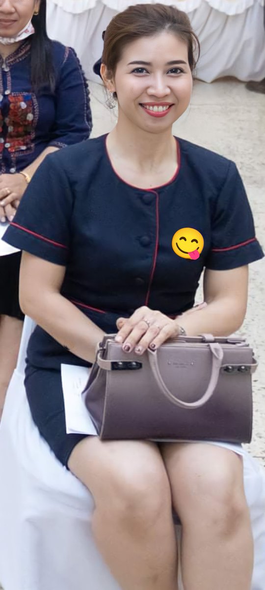 สาว-ขาว-ชมพู tweet media