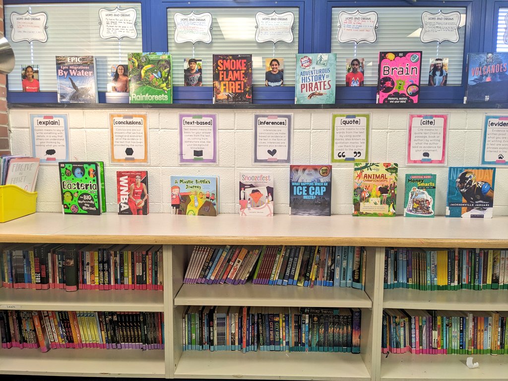MsKirstenBaker's tweet image. I 💛 gathering new books from my local library to display for current units! Looking forward to our expository nonfiction research writing project! @CollabClassroom Endless topics to pick from! 📚
#ClassroomLibrary #IvyHillLeague