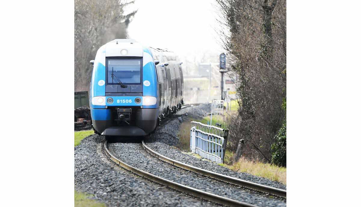 Rare image d'un TER en circulation, Mars 2023.