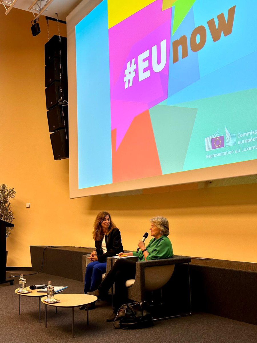AnneCalteux's tweet photo. It was a pleasure to moderate this lively debate with an audience which showed a real interest in 🇪🇺 cohesion policy and with @ElisaFerreiraEC who is passionate about her portfolio. 
Thx to my team for setting up the citizens’ dialogue. 
#EUnow #EUcohesion https://t.co/mQC23b5TCo