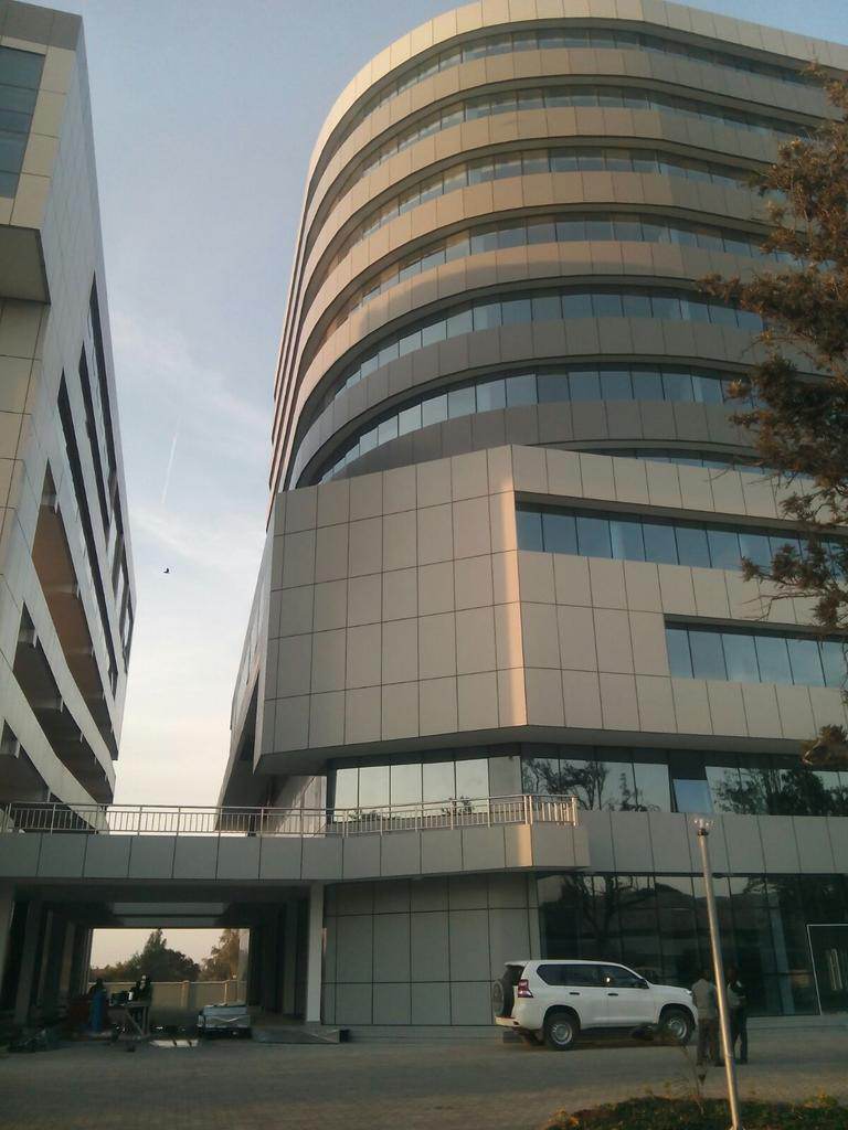 Africa Facts Zone tweet media