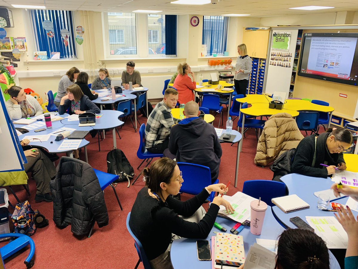 Team Water working towards the Early Reading Quality Mark led by <a href="/MissHodgson1/">Louise Hodgson</a> 📚