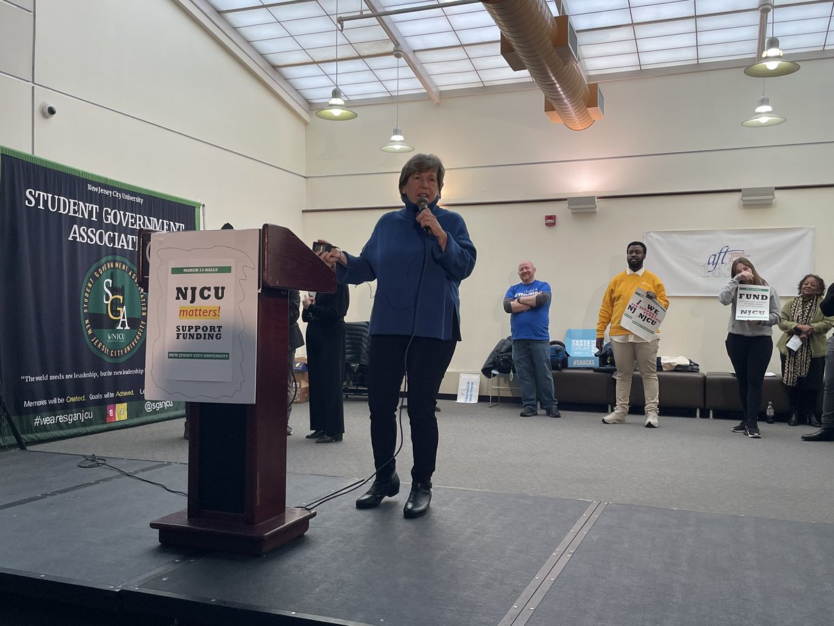 .<a href="/rweingarten/">Randi Weingarten 🇺🇸 🖇️👩‍🎓📚</a>: The story of NJCU is the story of America rising. My cousins and I were the offspring of Ukrainian immigrants. We heard a lot about Jersey City, about Rutgers, Kean, William Patterson. These were schools of upward mobility. #FundNJCU <a href="/AFTlocal1839/">NJCU AFT Local 1839</a> <a href="/aftnj/">AFT New Jersey</a>