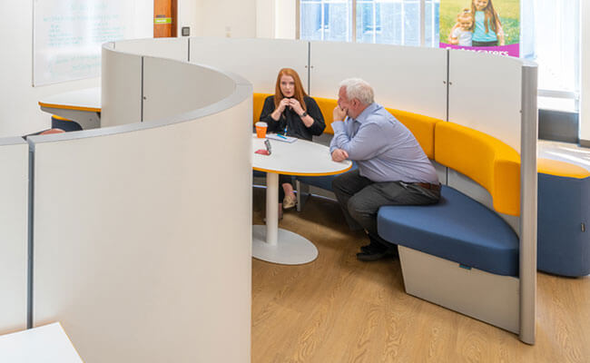 To support your learners effectively, you need a place where you can go and talk. In private. Create a Talk Zone.
bit.ly/3K6QtoC 
#6KeyLearningZones #EffectiveLearningSpaces
