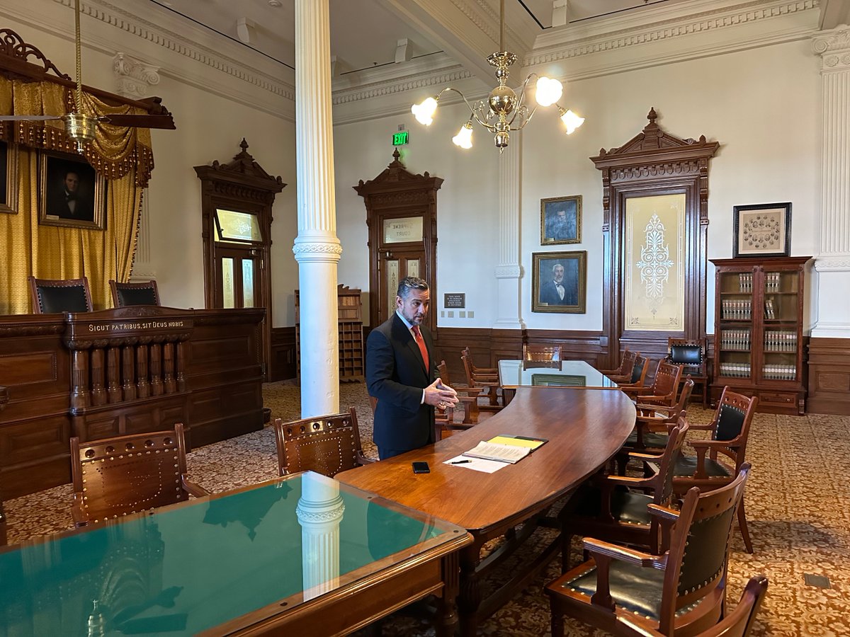 CesarJBlanco's tweet photo. Thank you @TexasAFT for having me today to speak about the importance of increasing the basic allotment, safety in our classrooms, and increasing teacher pay. Teachers are the backbone of our society, and we need to guarantee they are supported in the #txlege. https://t.co/l4lMkMwa3f