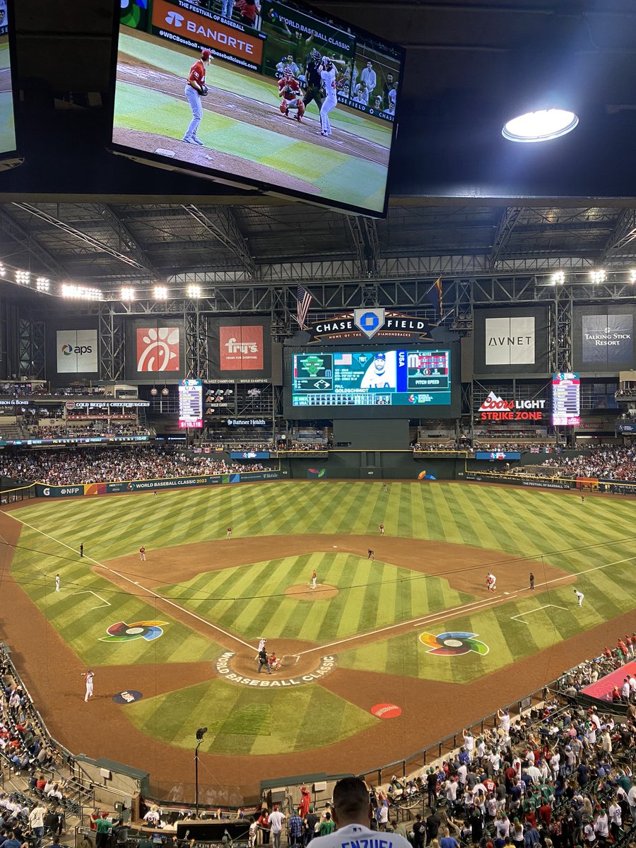 _gloriaquintero's tweet photo. ⚾️❤️ https://t.co/v9UVW2ddgK