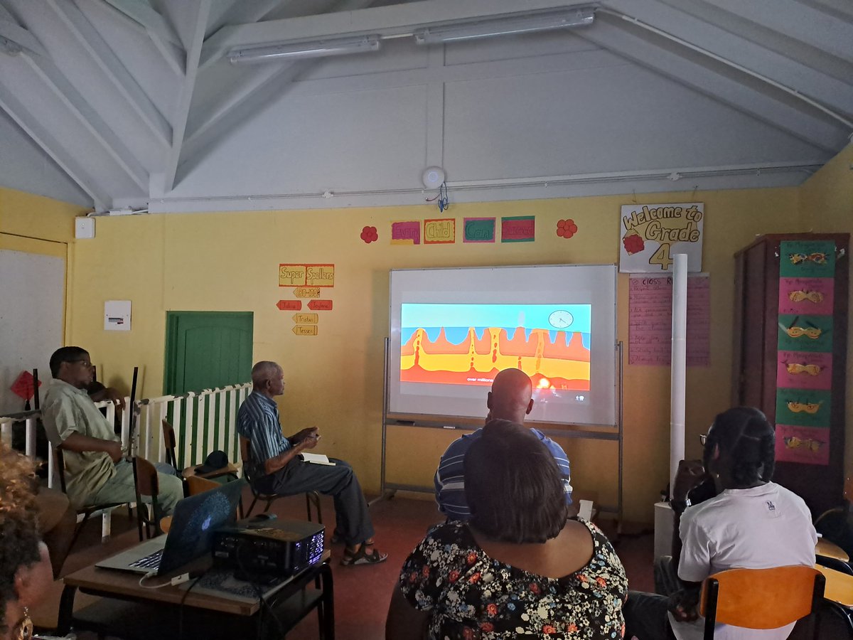 mari_G86's tweet photo. Spent the last two weeks in beautiful #Dominica understanding 🌋🌋 #riskcommunication needs and co-producing an animation on volcanic hazard😁😁😁
#Caribbean #scicomm 
@uwiseismic @CSERCambridge @laramani14 https://t.co/iLhDpZCnyR