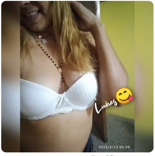 lisa2210 tweet media