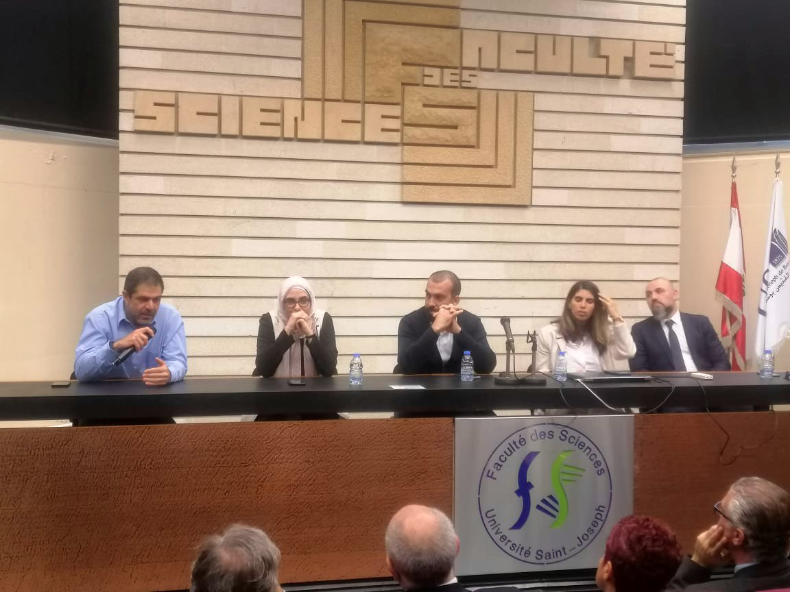 dr_abiad's tweet photo. Honored to be invited to speak at the “Food Safety during Economic Crisis” roundtable discussion organized by @fs_usj along with experts from @LebAmUniv @fs_usj @mophleb @LebaneseUni, private &amp; public sectors.  

#foodsafety #awareness @aub_leaf @AUB_FAFS @AUB_Lebanon @USJLiban https://t.co/KvoTcvLXbR