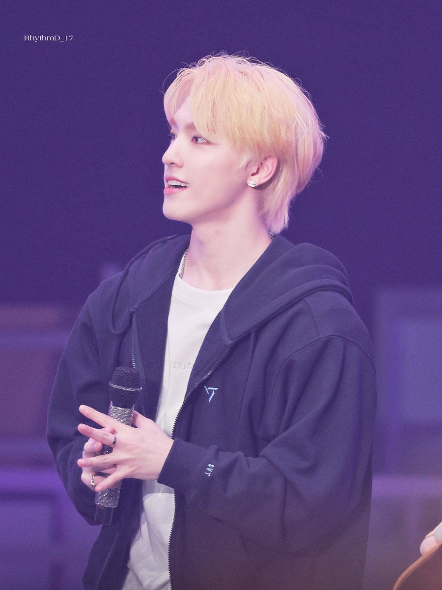 230311 캐럿랜드

레몬디노..최고💛

#디노 #DINO #세븐틴 #SEVENTEEN
#캐럿랜드 #CARATLAND