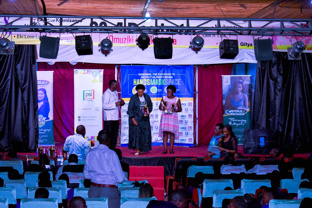 PSIUganda's tweet photo. Last week, we held the HBCC City Level School competition Finals.
These were geared towards promoting handwashing hygiene among schoolchildren, with the top three schools receiving awards.
#KeepYourGuardUp
#WeShouldnotGoBack https://t.co/8ATHixlkJo