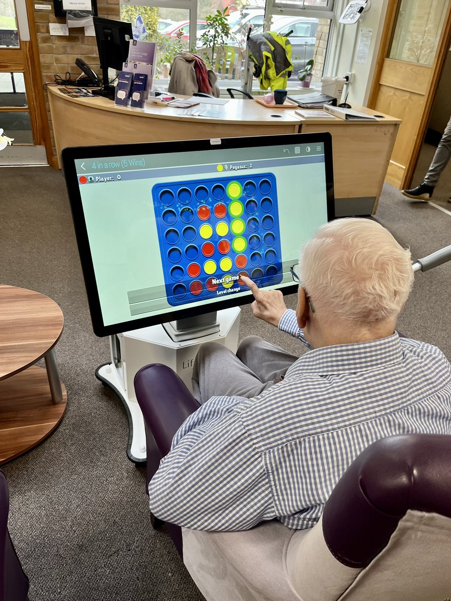 Dawson_Lodge's tweet photo. Some self engagement moments using our giant Ipad #wellness #selfled #dominoes #games #selfengagement 👌👏 @Dawson_Lodge @AnchorLaterLife @AnchorJobs @NAPAlivinglife https://t.co/mkzmTLKb3X