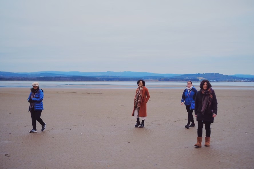 Creative_Dundee's tweet photo. At the end of Feb, our #CultivateTay creative practitioners headed to Moray for @FindhornBayArts Combine to Create Learning Exchange.
Our CULTIVATE Storyteller, @lukemp, reflects on the trip and this much needed time for connection, exploration & sharing:
https://t.co/Kr4BpRjeWj https://t.co/FIcIRmYXUY