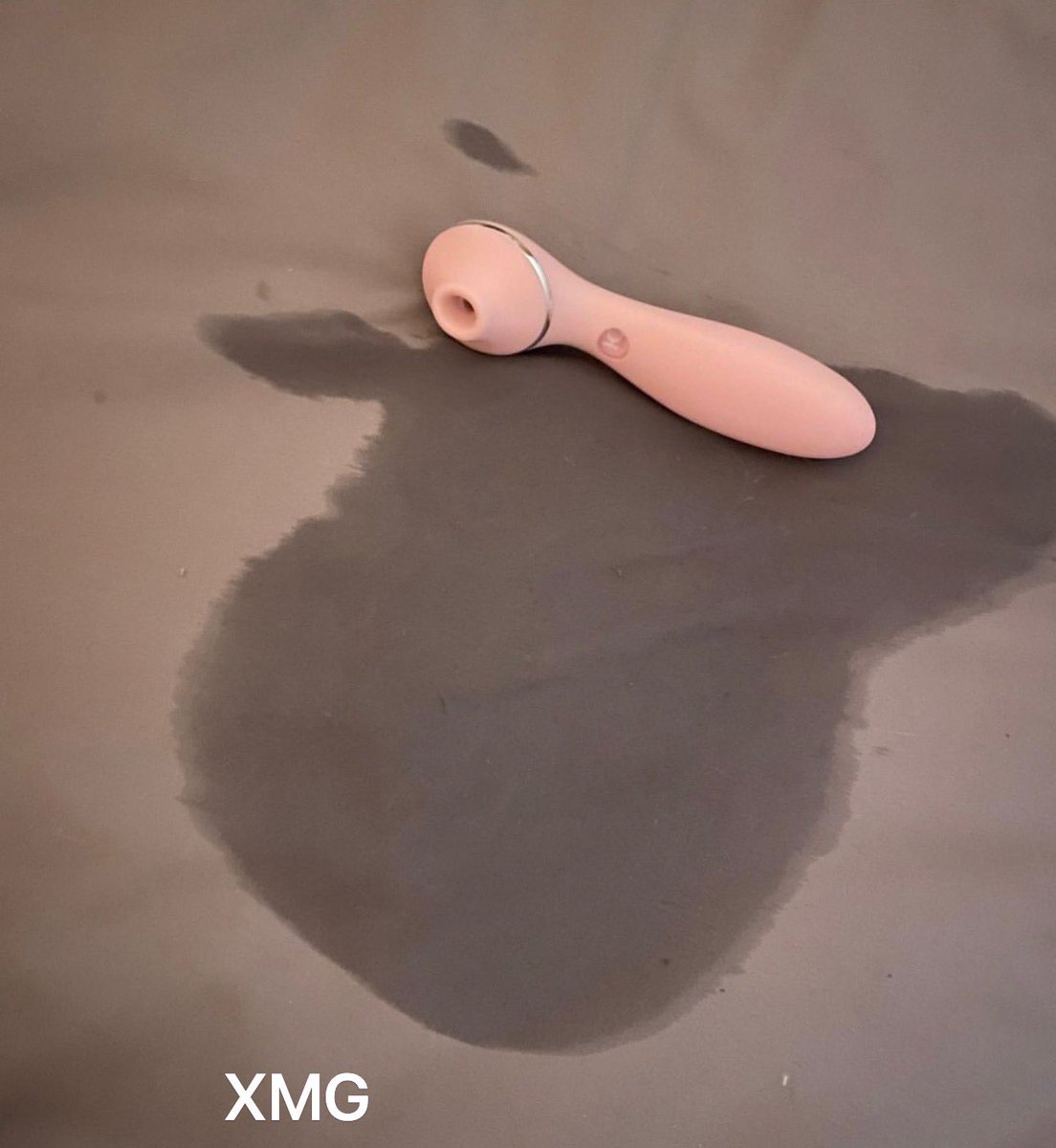 xmg_mimi's tweet photo. 禁欲快一个月了，tmd今天居然忍不住了😭🥺

#小母狗 #反差女学生 #反差婊 #骚 #女仆装 #污聊 #骚货 #女m https://t.co/KjCjJ66WaS