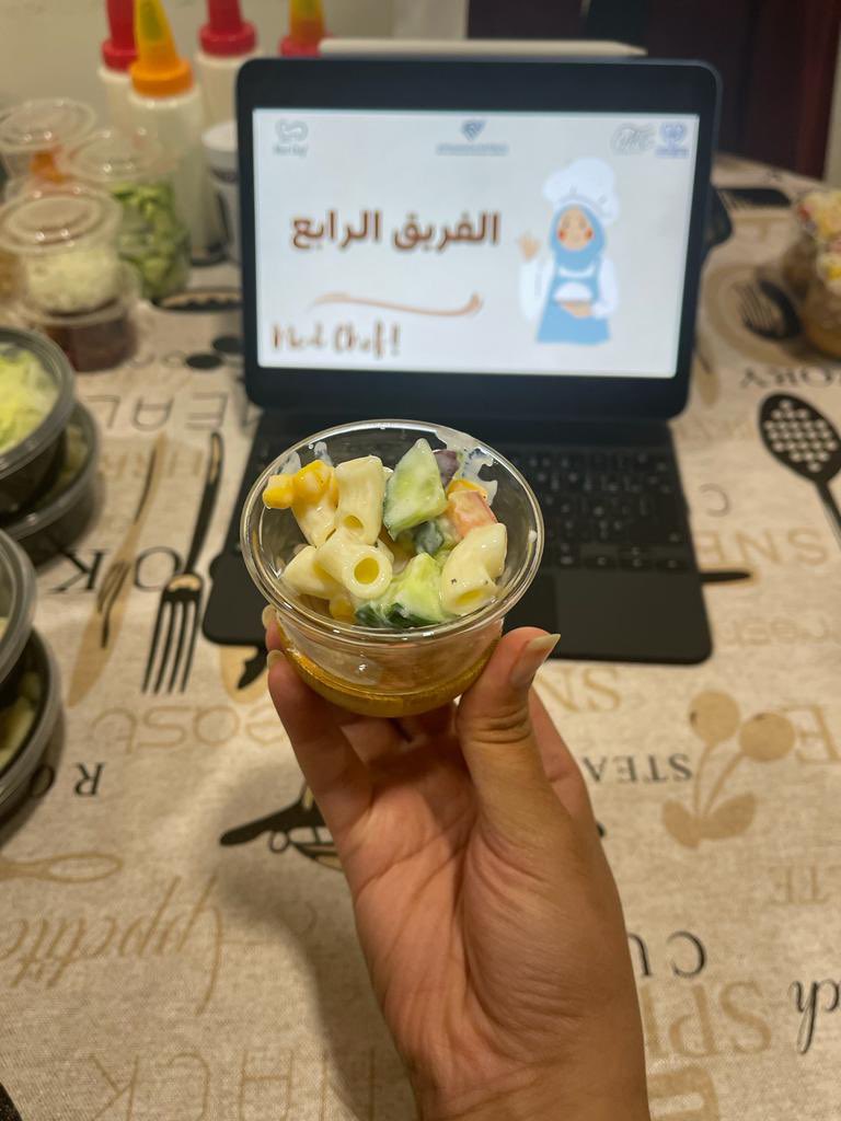 MedicineClubIAU's tweet photo. إبداعات الفريق الرابع 😋🤍
#MedClub_IAU #MedChef https://t.co/Lvl0JA87yI