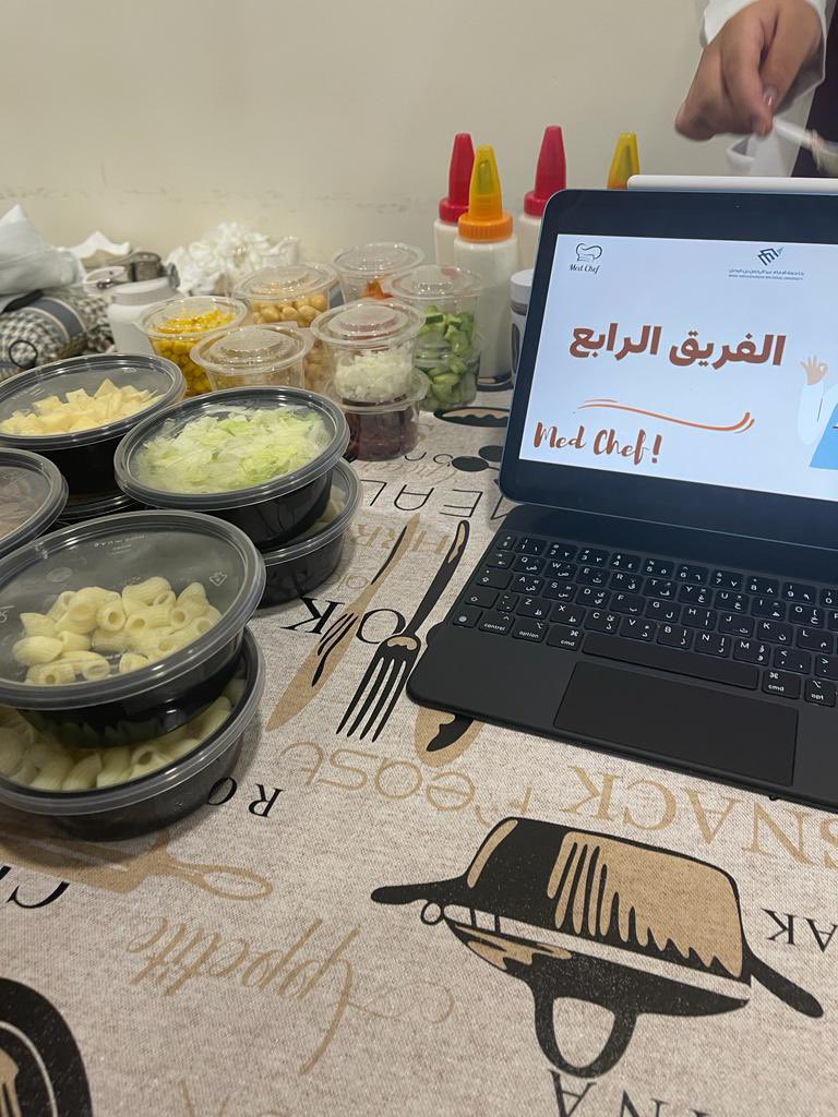 MedicineClubIAU's tweet photo. إبداعات الفريق الرابع 😋🤍
#MedClub_IAU #MedChef https://t.co/Lvl0JA87yI