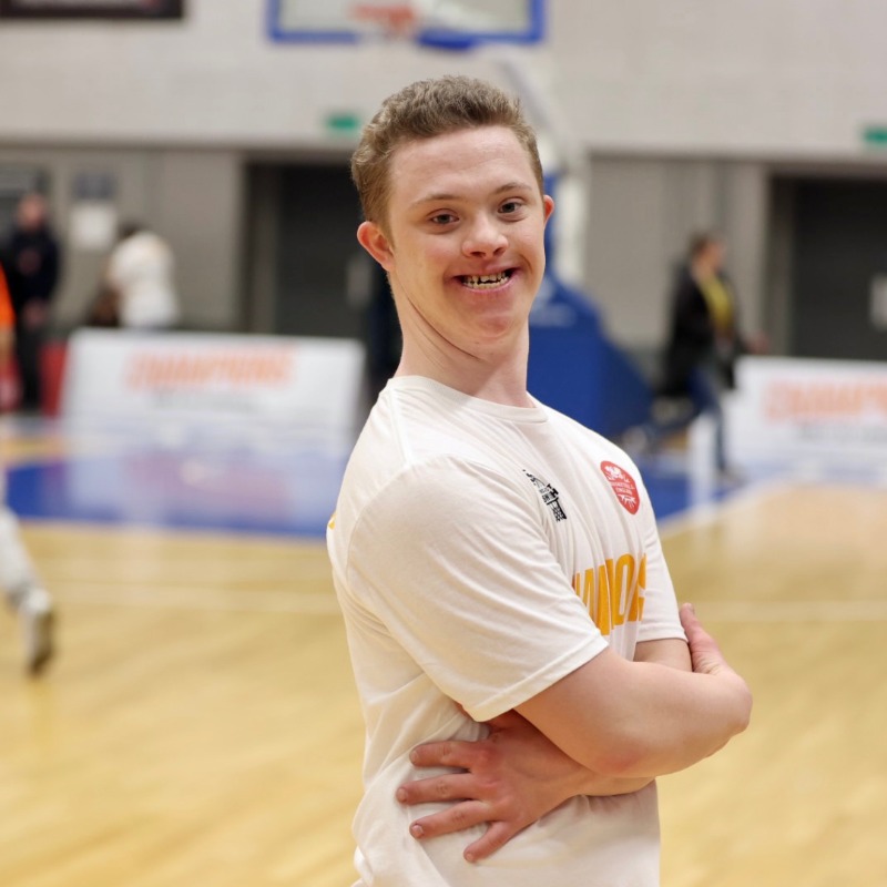 bballengland's tweet photo. Big thanks to all who came together for an inclusive basketball session at the National Basketball Performance Centre to launch the new #Champions film - @championsmovie @UniversalUK @SOGreatBtitain @DOSportCoaching

Photo gallery 👇

#TogetherWeAreBasketbALL | #ProjectSwish