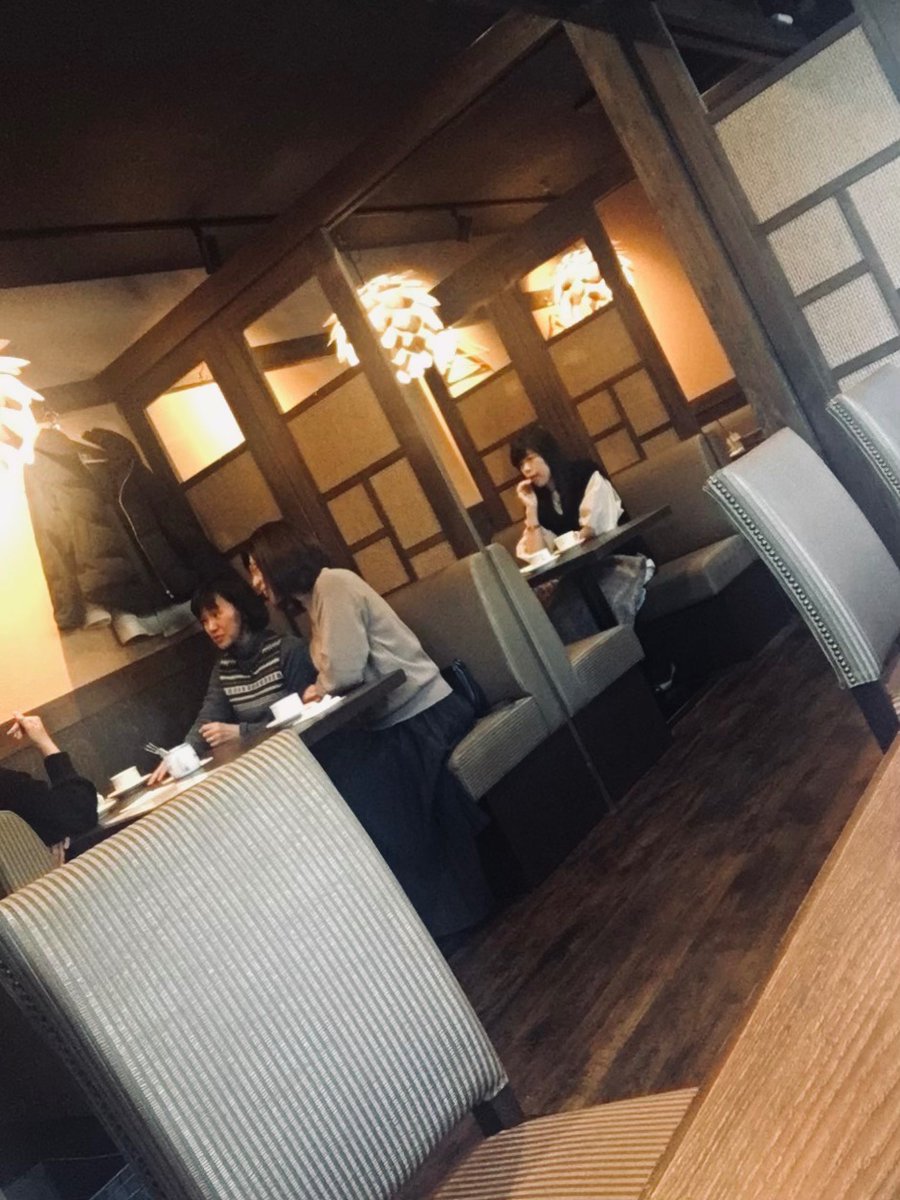 accessLabo's tweet photo. ダイニングバー“Casual Italian Dining BACCHUS TOYOTA“
👩‍🌾直送野菜、厳選した旬の食材を使った一品料理や季節に合わせたメニューも豊富♪さらには肉や魚料理を低温調理andソースひとつに至るまですべてこだわり抜いた数々の料理を堪能〜😋
どこか落ち着ける雰囲気のゆったりとした店内♬#２年前 #豊田 https://t.co/dUelJcPxrK