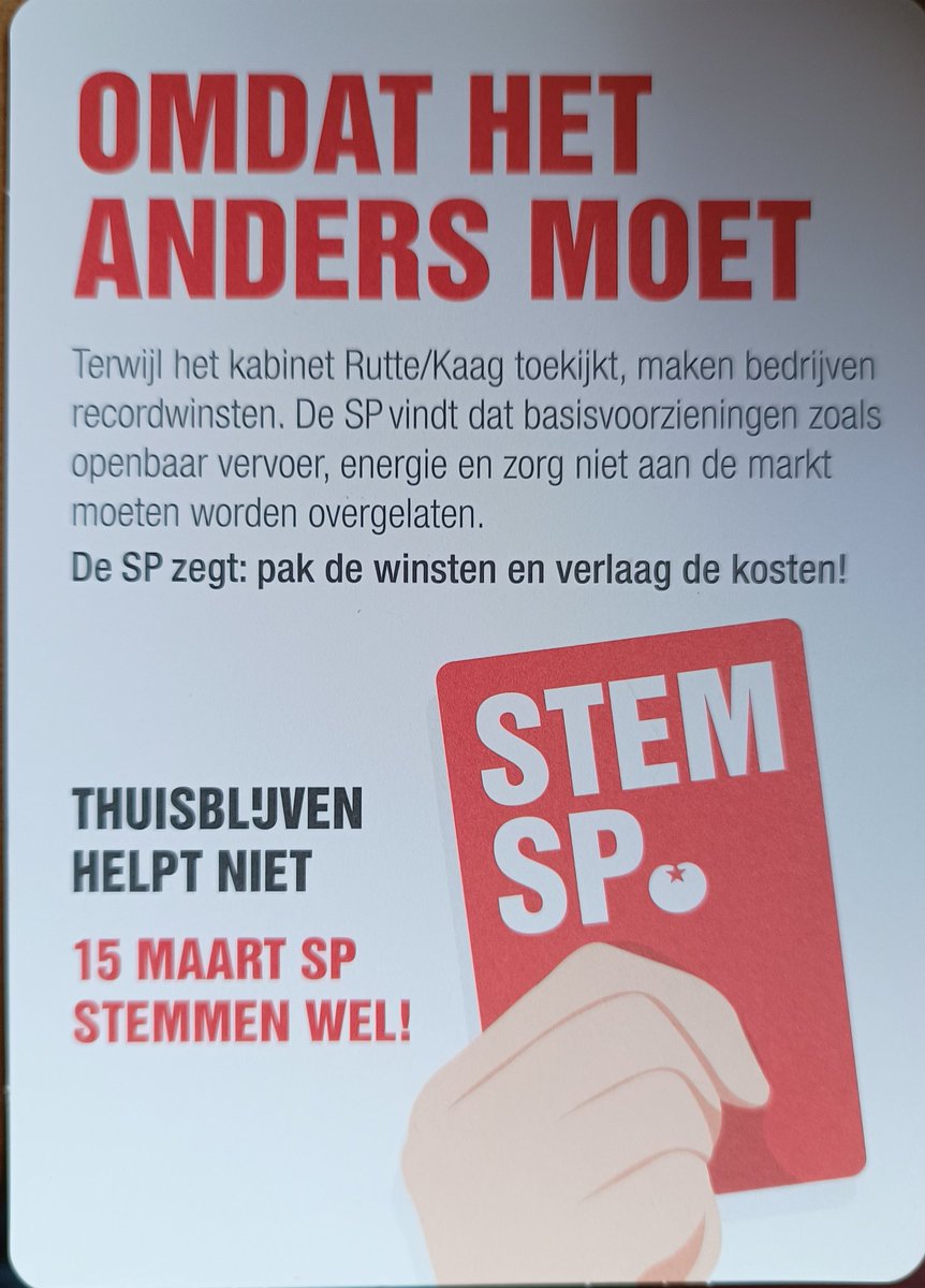 SP_Hengelo's tweet photo. We delen nu massaal huis aan huis rode kaarten uit wegens zeer grove overtredingen!! https://t.co/8G3K6LP50m