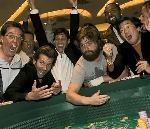 world: burning

cryptotwitter: