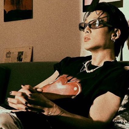 trulybobbys's tweet photo. BOBBY

2021 (lucky man)                   2023 (S.i.R) https://t.co/F8lLuwvLlQ