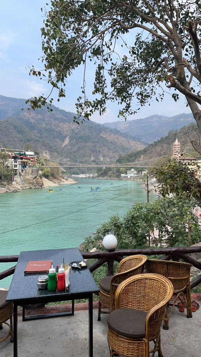 k2_ketki's tweet photo. Breakfast view https://t.co/NFSRP7ZWyw