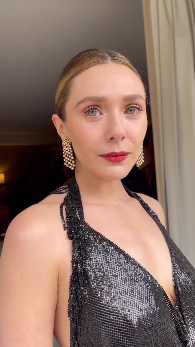 Elizabeth Olsen tweet media