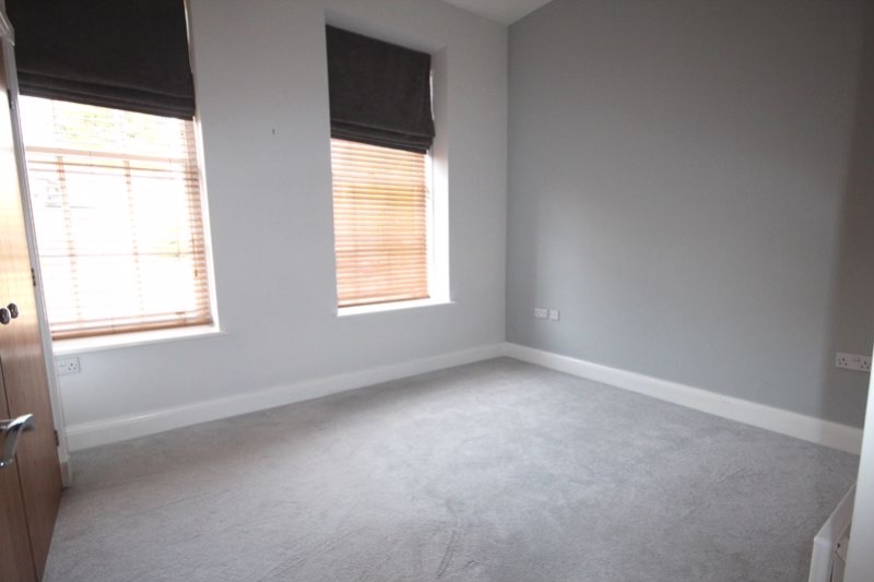 PureEstateAgent's tweet image. Looking for a spacious apartment just minutes away from the city centre?

View the link below to see this wonderful apartment!
onthemarket.com/details/129519…

#familyhome #PureLettings #Property #Letting #Norwich #Norfolk #sunshine #LettingTeam #newhome 

📍purelettings.co.uk