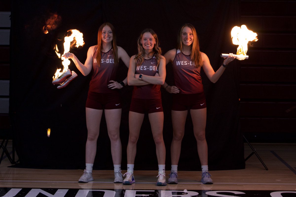 WDvisualarts's tweet image. Raw footage from our fire media day with our senior track athletes! Thanks @LrnItDoitMakeit for helping us at achieve such creative shots #wdpride #STEM