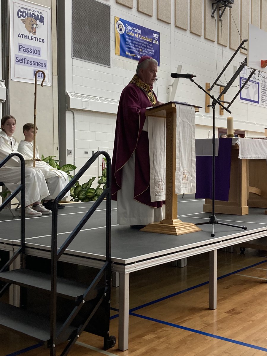 Mombouc's tweet photo. Bishop McGratton presides over Mass with Holy Spirit School Division. Arise Pilgrims of Faith! https://t.co/XFbRBxOU3d
