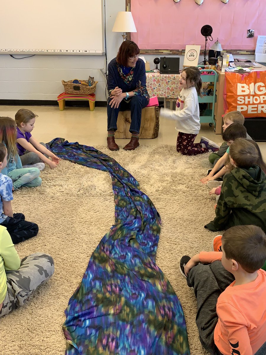 MsPowersClass's tweet photo. LOVE having one of my best friends here @UGEABC for our Some Shockin Good Week #localliteracy Thanks to @JanBuley from Mun Education for such an engaging experience with our grade 1s # https://t.co/tqSXRgjsbk