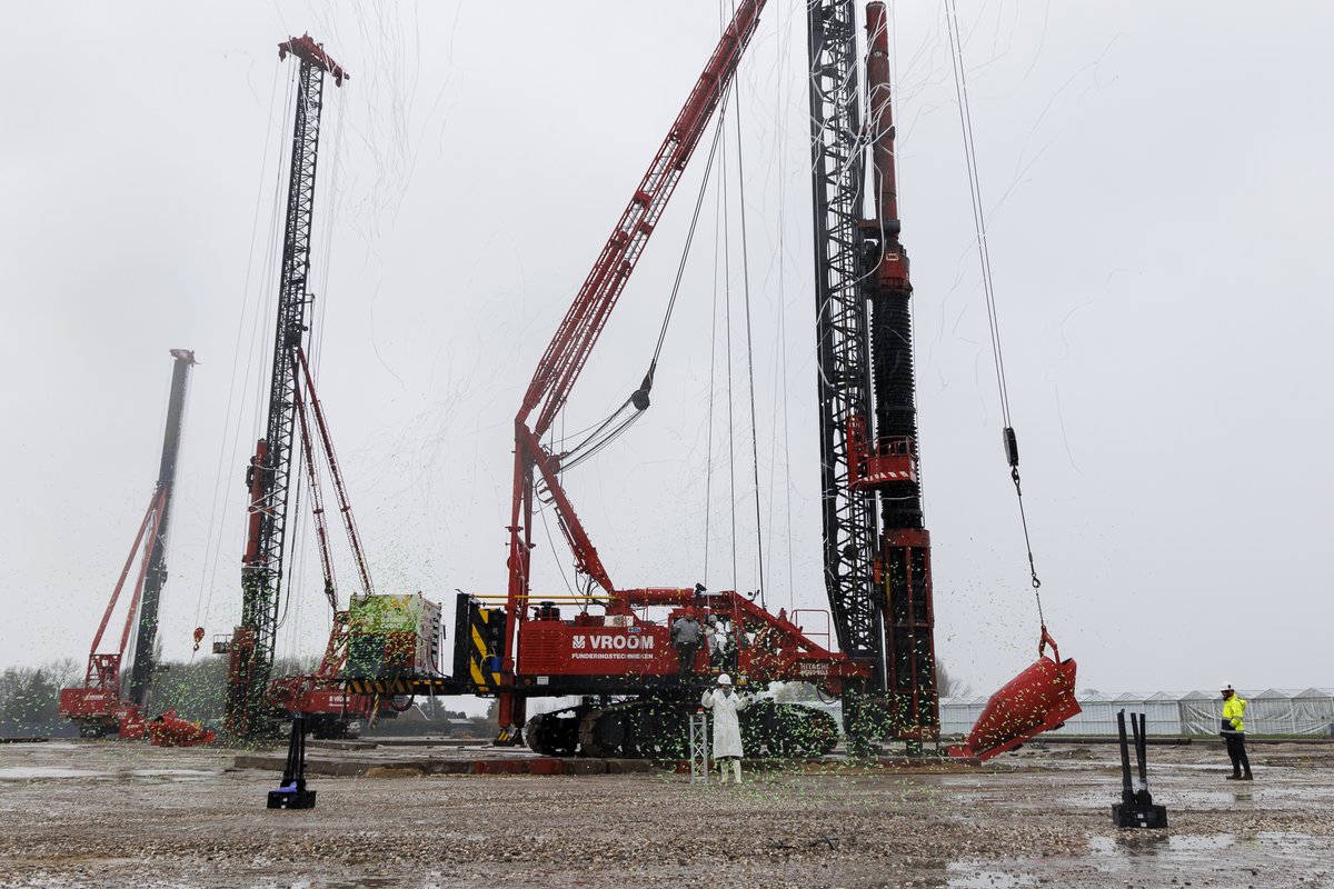 NEWS - Rijk Zwaan builds a second facility for seed treatment and storage in De Lier, the Netherlands. hubs.la/Q01Gz7xc0

#Sharingahealthyfuture