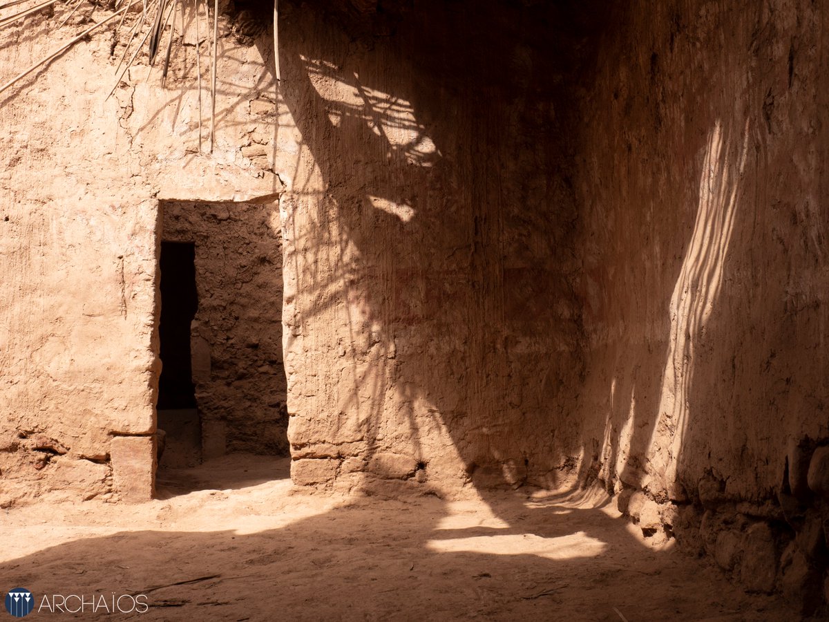 In #alulaoldtown, our abandonment archeology team study units to collect information about vernacular architecture & material culture of the past city. Over 136 units were cleaned by our #MuDUDteam since Phase 1 !! 🤯
@RCU_SA @AF_ALULA @ArchaeoArchaios
📷Hélène Canaud