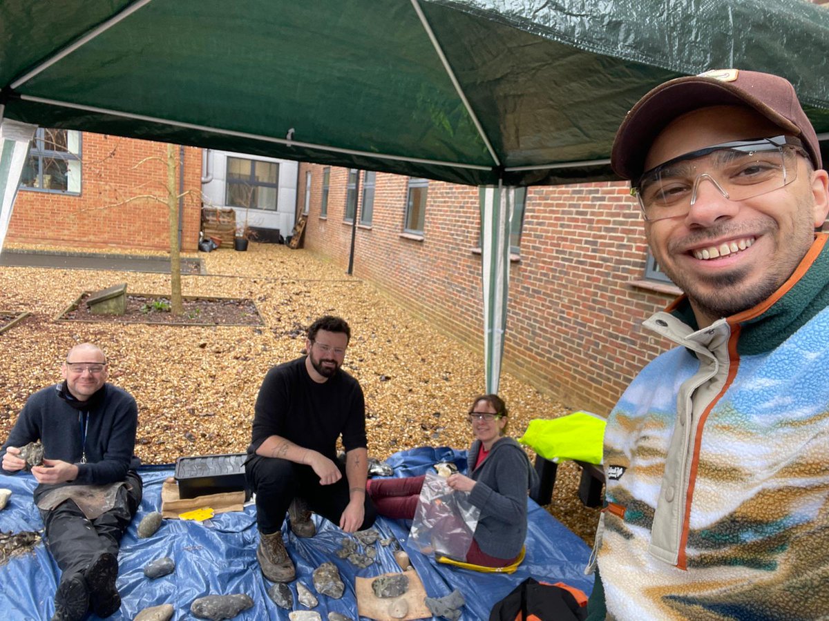 Had a great knapping day with <a href="/hosfield_r/">Robert Hosfield</a> <a href="/KathrynPalaeo/">KathrynMPrice</a> thanks to Will Attard. After many years in Paleolithic Archaeology, I was able to make my first handaxe.