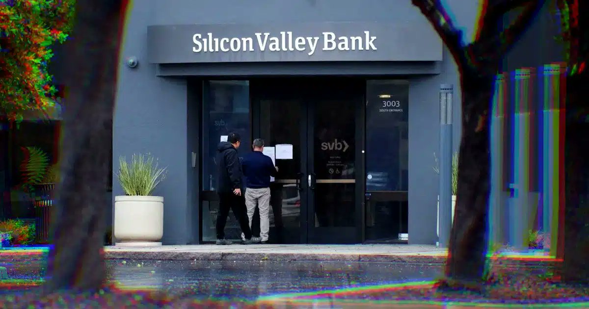 1/25 Silikon Vadisi Bankası’nda yaşanan iflas, toplam varlık açısından ABD'de kayıtlara geçen en büyük ikinci banka iflası olarak nitelendirildi. 
Peki banka neden battı ve gelişmeler nasıl kripto sektöründe yükselişi tetikledi? Hepsini anlatıyorum. Herkese iyi okumalar🙏