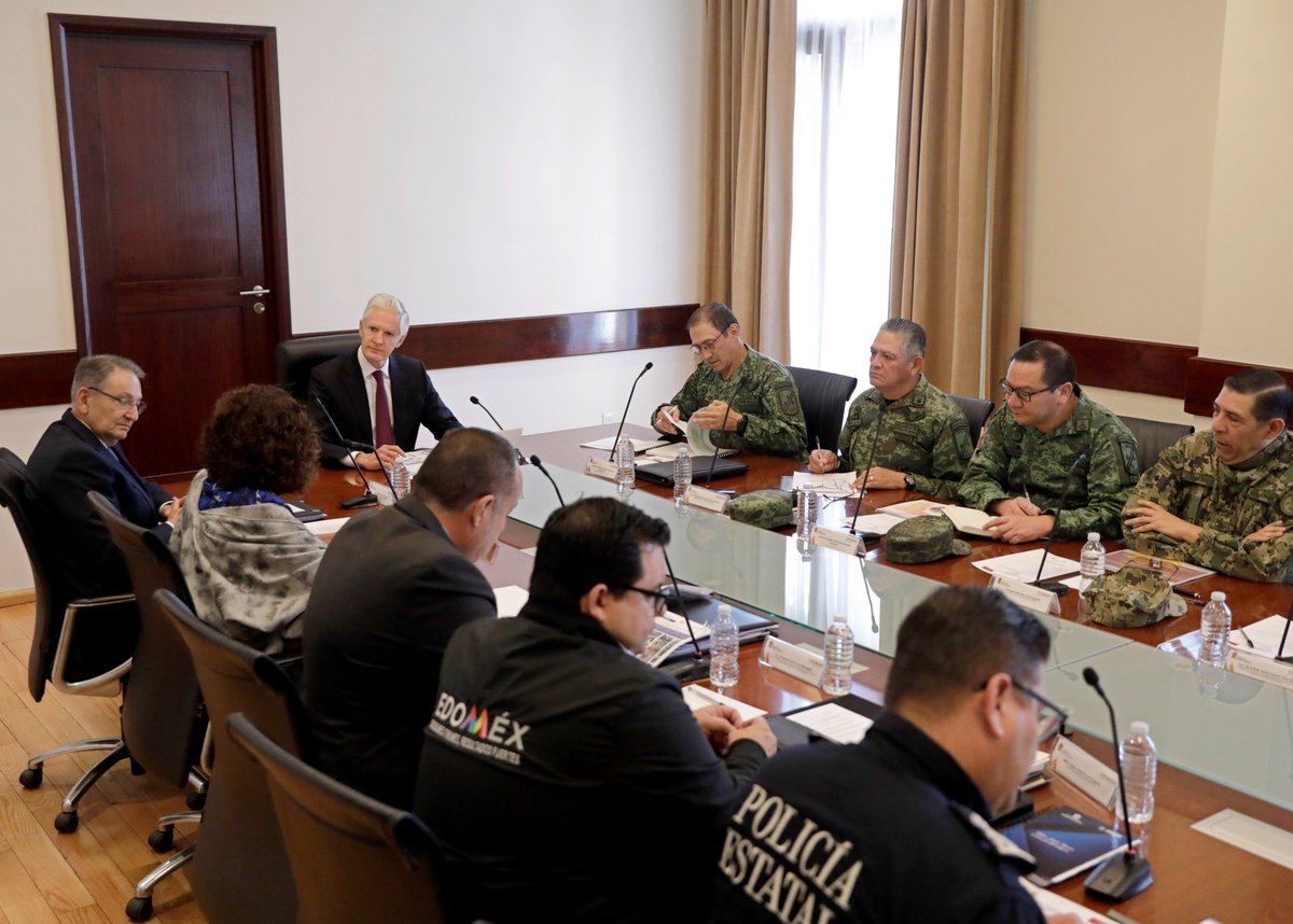 Iniciamos la semana en reunión con el Grupo de Coordinación Territorial para la Construcción de la Paz del #Edoméx.