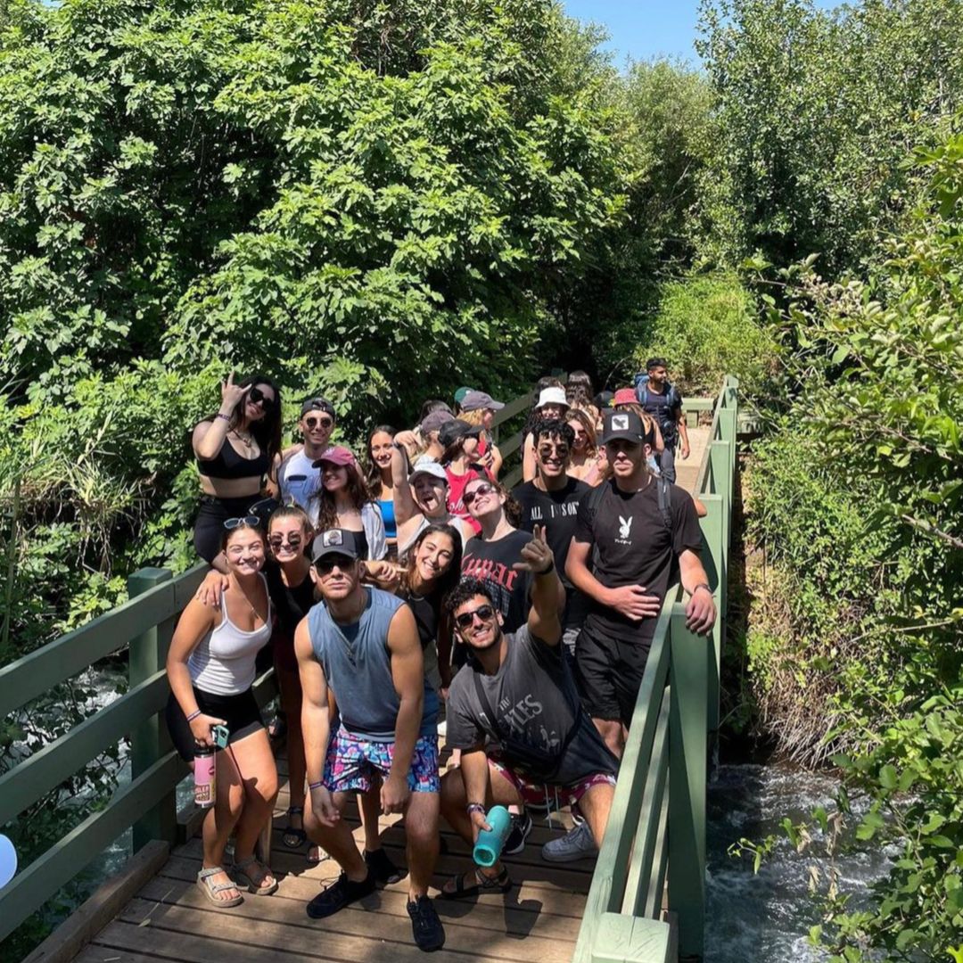 BRIsraelBeyond's tweet photo. The friendships you make on your Birthright trip can last a lifetime ♾️ We have a communities and initiatives to help you and your Hebraic homies stay in touch long after it's over!

Join our Facebook groups to stay connected: https://t.co/yJvIrs7u9c &amp; https://t.co/GSP98i6X0t https://t.co/4FEkmwSrcx
