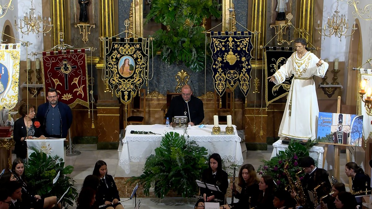 tuweb_tv's tweet photo. 📺 A las 20.30 horas SIN COMENTARIOS en Canal 1 Mar Menor-TP y https://t.co/noE8g5g1PO con los Nombramientos de La Piedad de San Pedro del Pinatar, presentación cartel de Semana Santa de Santiago de la Ribera y el Pregón de Semana Santa de Dolores de Pacheco https://t.co/yLuMnHQA4x