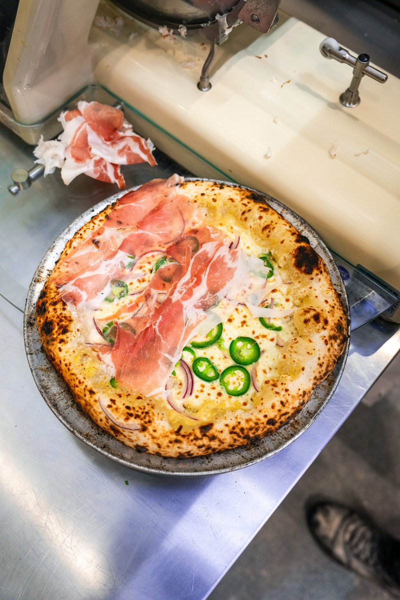 Shaved to order 🍖 The Hawaiian <a href="/fordospizza/">Fordo's Killer Pizza</a> is prepared with pineapple purée, mozzarella, jalapeño, red onion, and volpi heritage prosciutto. 

New Hours: 
Sun 11am-8pm 
Mon-Thurs 11am-9pm 
Fri 11am-10pm
Sat 11am-10pm