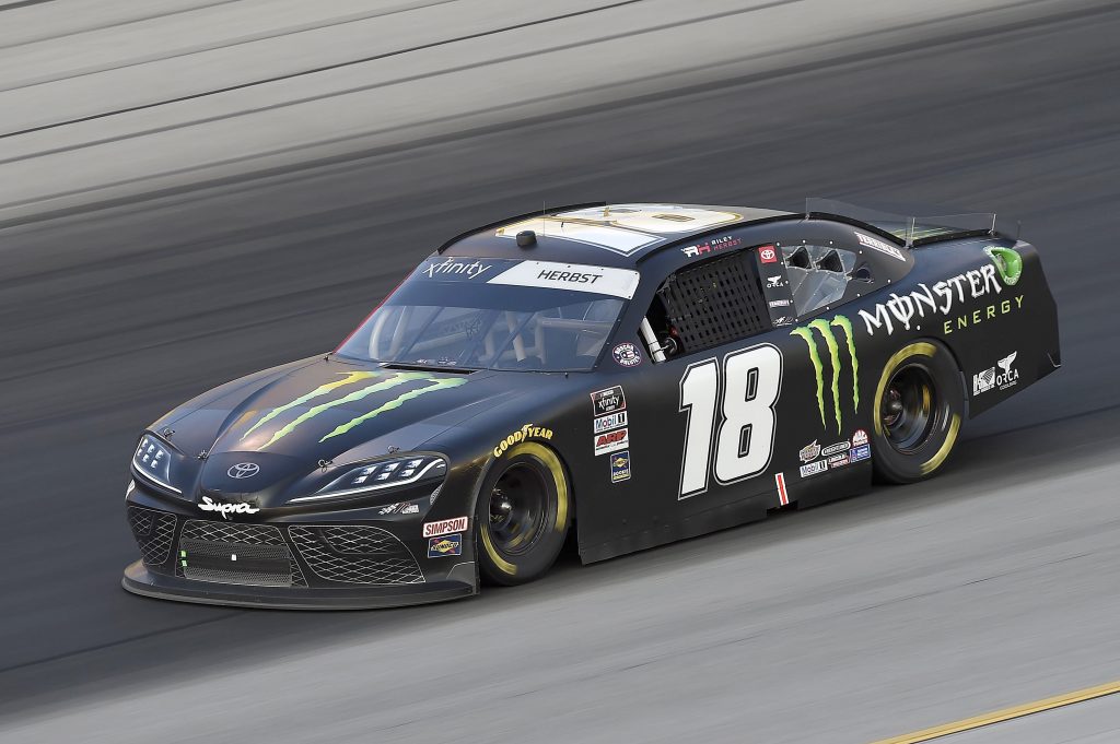 AtlantaSpeedway's tweet photo. How did we survive this era https://t.co/72ziEXoZCP
