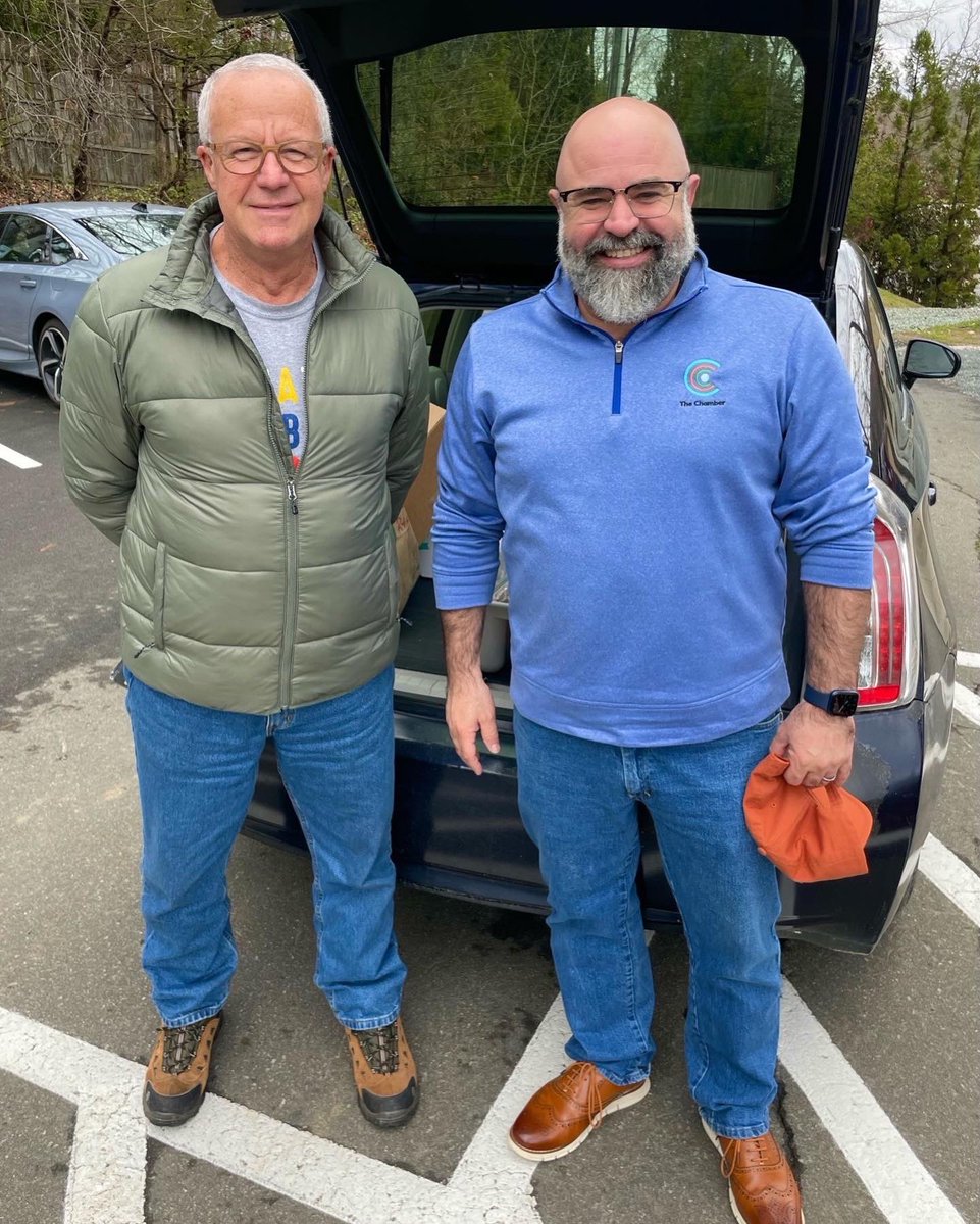 MOWOCNC's tweet photo. Join us in celebrating #marchformeals at #mealsonwheels this month! We have three local celebrity drivers delivering meals with us this week!
Aaron Nelson served with us today. Later this week Karen Stegman and Camille Berry will join us! @AaronNelson1 @Stegman4CH @thesocialmill https://t.co/OdJtaj1oR7