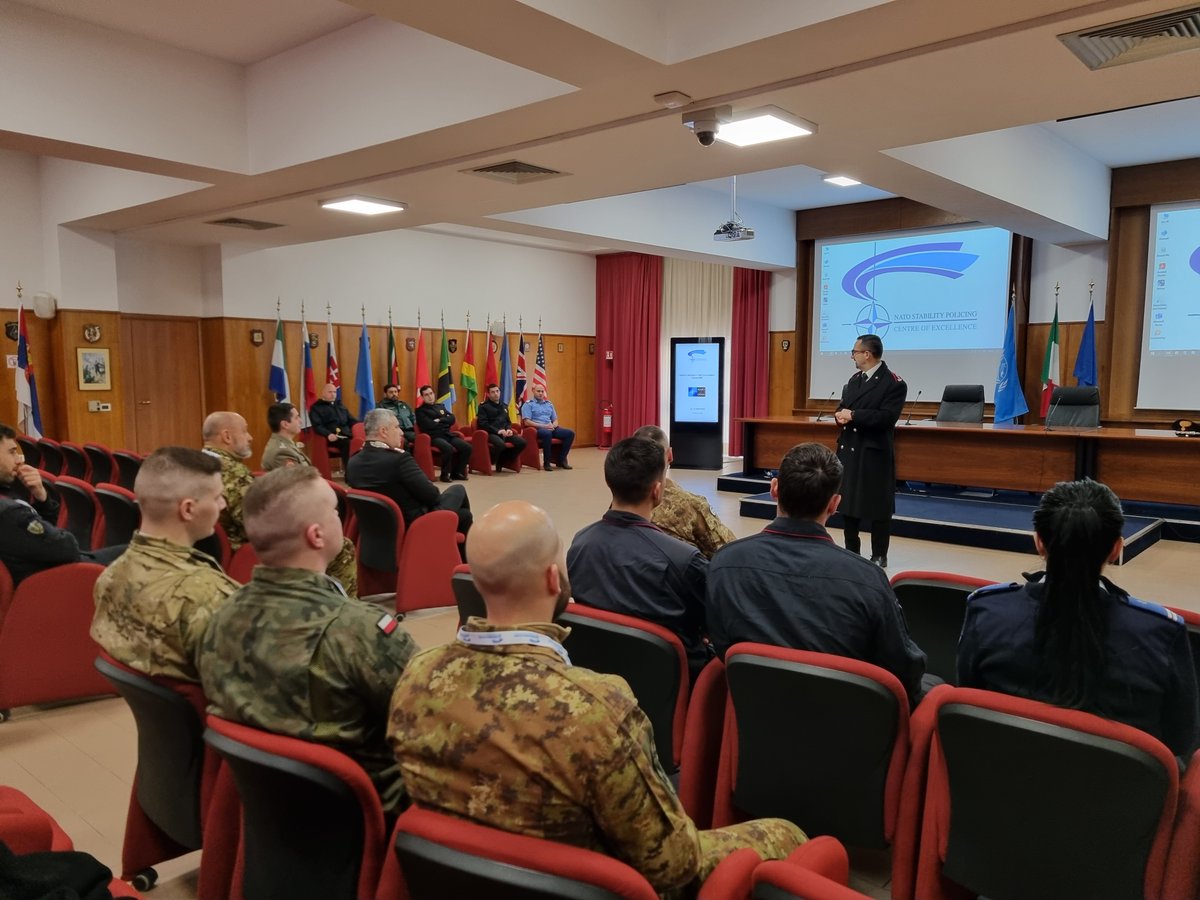 NSPCOE's tweet photo. A warm welcome to “our” 11 attendees from 🇨🇿 🇮🇹 🇵🇱 🇷🇴 #GendarmerieTypeForces and #Military, who are attending the Introduction to #StabilityPolicing for Field Commanders Course.
#StrongerTogether we #MakeTheDifference!
#StabilityPolicingOpenClub https://t.co/JAcdgeICkL