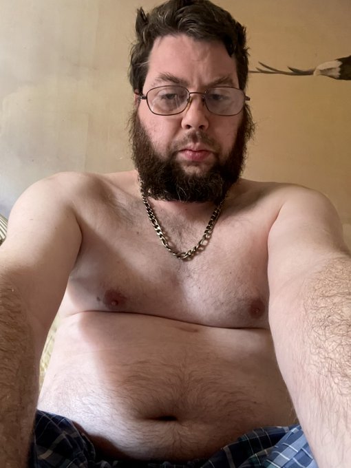 Me taking pictures https://t.co/UTFI0h9L3d<a href="/tag/ncisnola"class="tags"><span>#ncisnola</span></a>