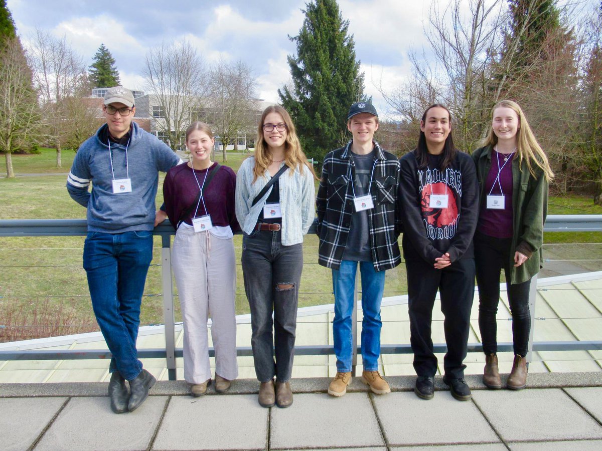 The whole @UNBC_GEES @unbc_planner @unbcfe contingent had a great time this weekend at the @WDGeog conference thanks to the hard work of the GEES Student Club Executive. 

James, Mariah, Ramona, Matthew, Kainen & Megan — thanks for your leadership.