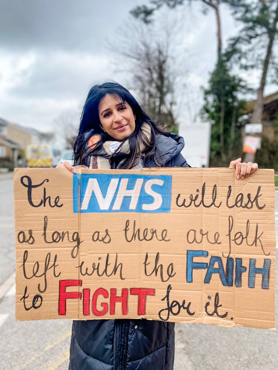 Anjana_Dx's tweet photo. We strike today for junior doctors #payrestoration, for Medicine to be a sustainable career in the future, with safe &amp; well-staffed working conditions.  @TheBMA @BMA_JuniorDocs @Doctors_Vote  #DoctorsStrike https://t.co/IgyDMSelSz