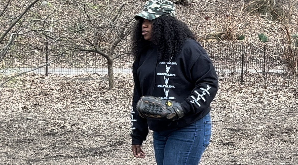 DeafTalentMedia's tweet photo. Yesterday’s fun project at the Henry Hudson Park with Katrina and Tasia. We were missing Shanika. 😘 

I have been awarded $10k to create content.

https://t.co/8czb8cMUMW

#Shutterstock #CreativeFund #DeafTalent®️ #RepresentationMatters #ContentCreator #BlackDeafTalent #Grateful https://t.co/ZRDkpNRxIw