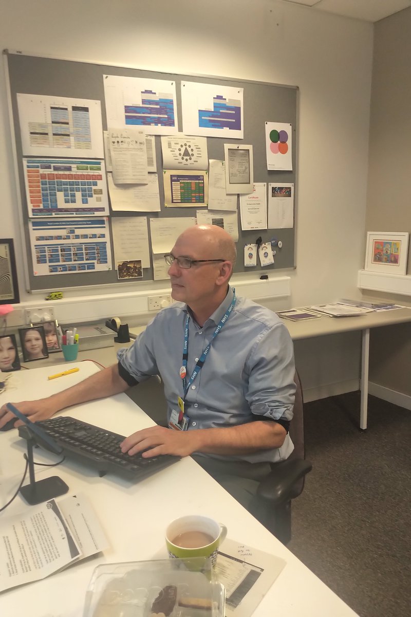 Hero of the Hour!

<a href="/NeilAshman9/">Neil Ashman</a> is spending 3 days whirling up patient TTAs for ALL of Medicine at @RoyalLondonHosp. 

Neil is the CEO. 

Leading from the front!

<a href="/bass_XS/">Will White</a> <a href="/ClaireDow1/">Claire Dow</a> @Tara_esw