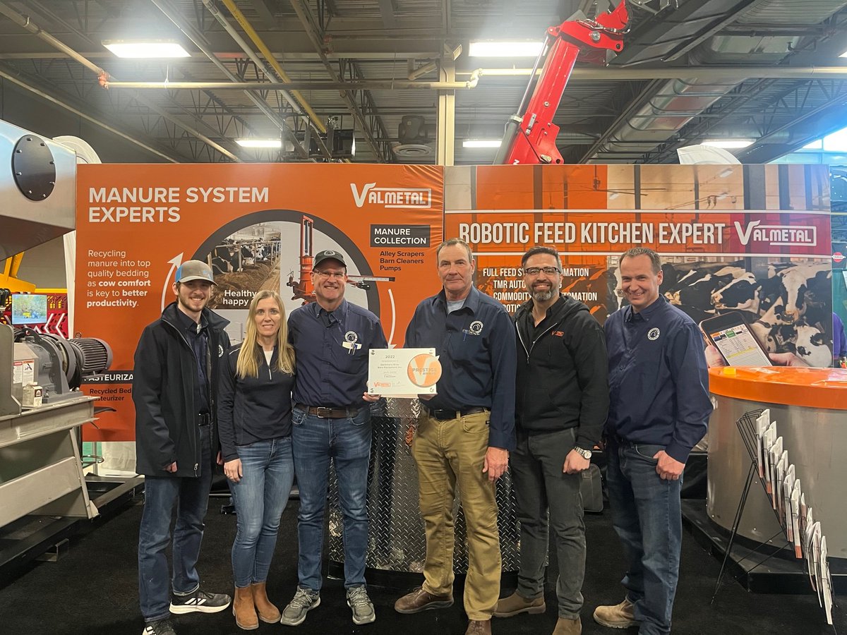 DortmansB's tweet photo. We are honoured to receive this award again.🏅Thank you to all our customers and team members who helped make this milestone possible.🎉💙
#dortmansbros #Valmetal #prestigeaward https://t.co/QClLND4zEH